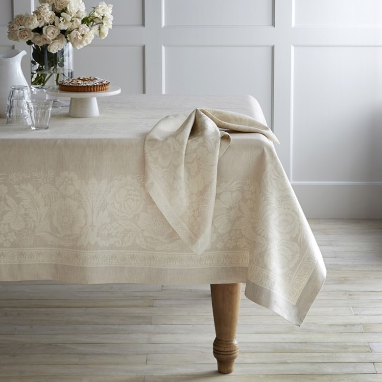 Vintage Floral Jacquard Tablecloth