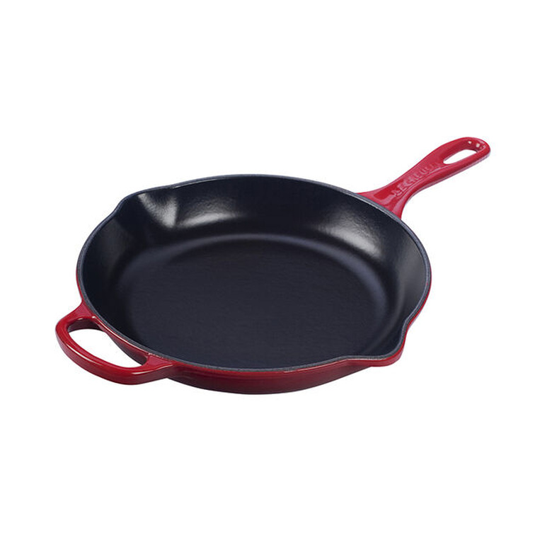 Le Creuset Signature Skillet