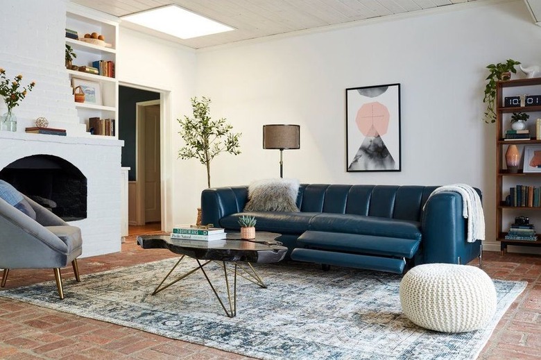 Apt2B Phantom Leather Sofa With Power Footrests