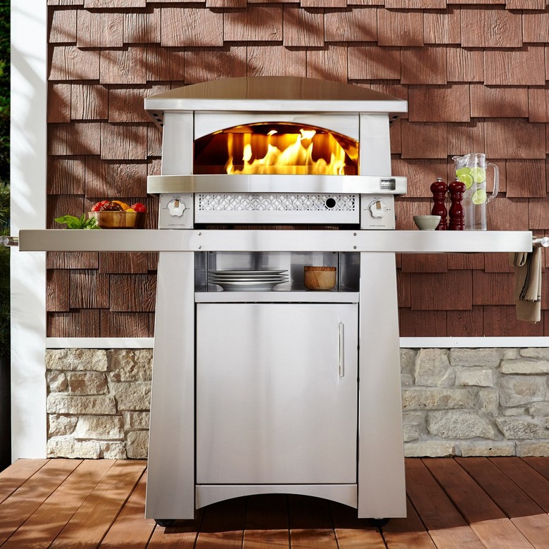 freestanding pizza oven