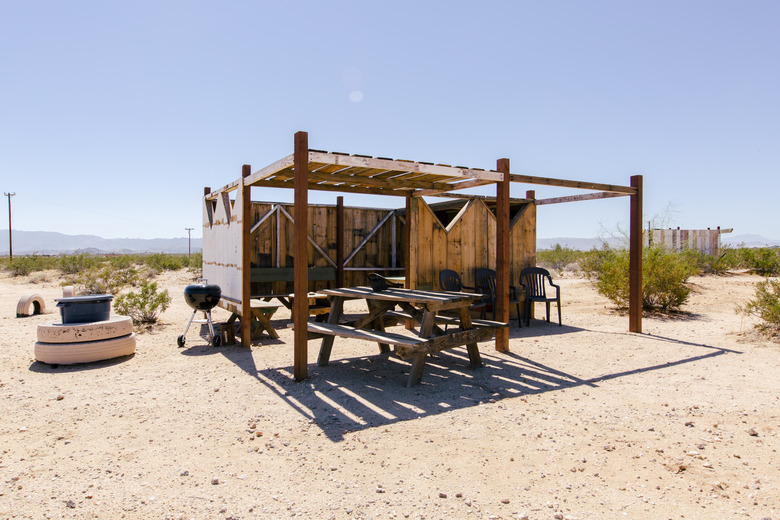 The outdoor kitchen and covered dining area at Saturn.