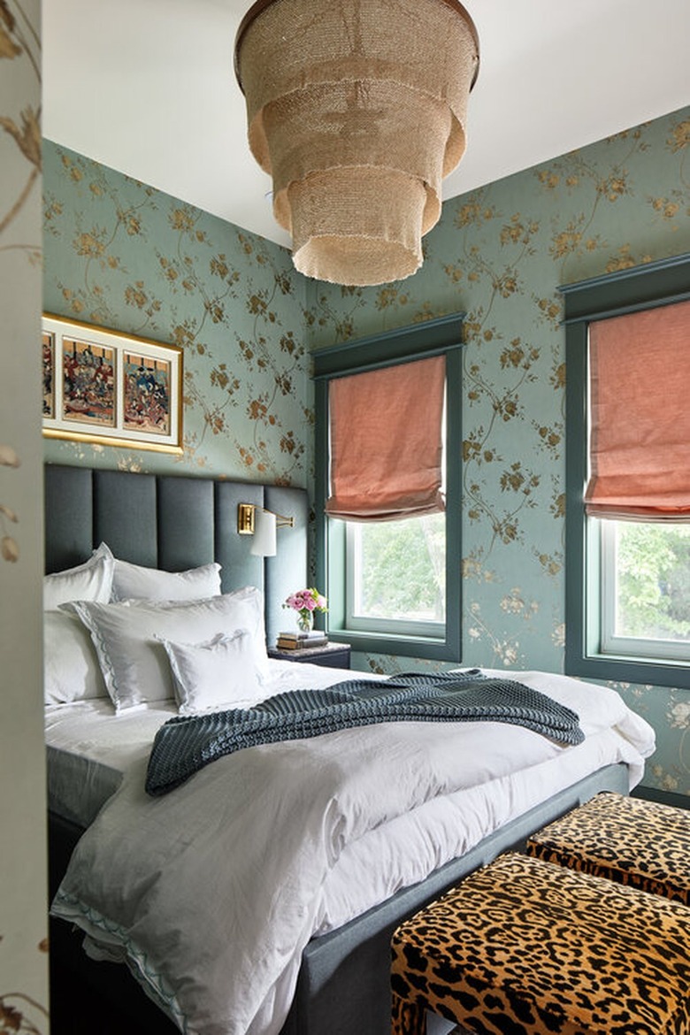 mint green and peach bedroom color idea