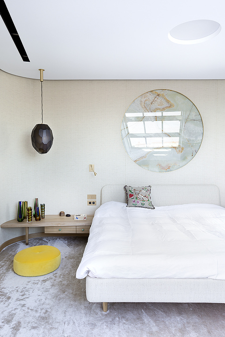 small bedroom with silk carpet