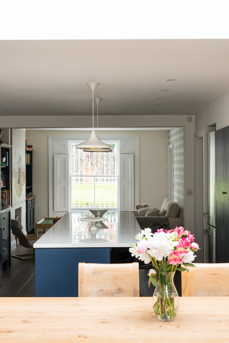 floral centerpiece vertical kitchen and dining table