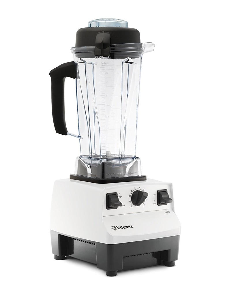 White Kitchen Appliances: Vitamix Blender