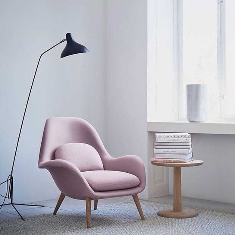 Fredericia Swoon Lounge Chair