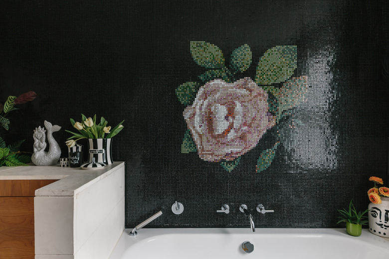 Flower image in wall tile in bathroom