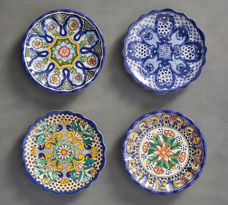 melamine dinner plate set with intricate patterns