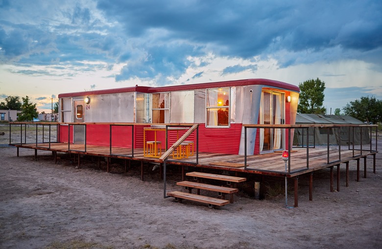el cosmico hotel in marfa texas