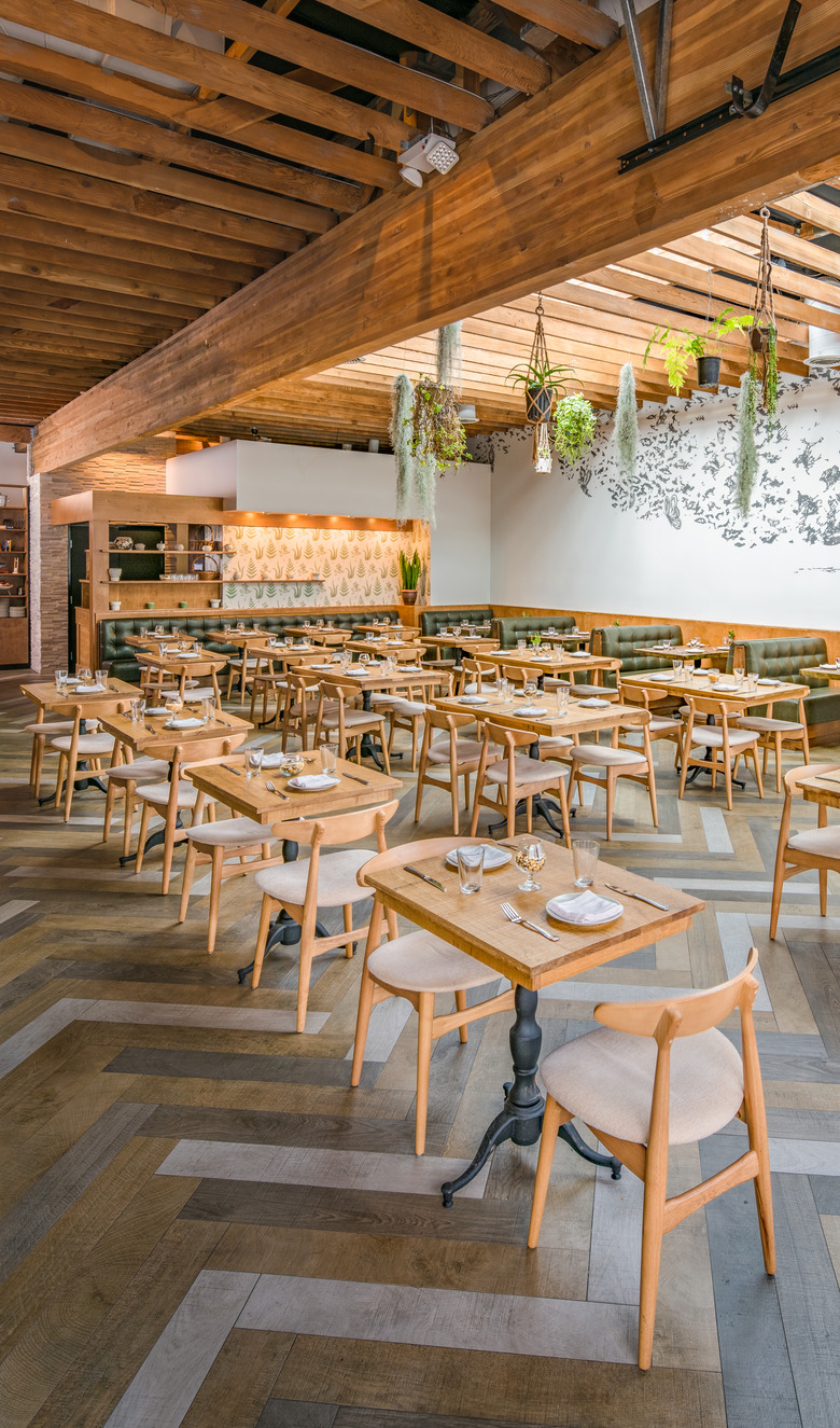 The Mar Vista dining room.