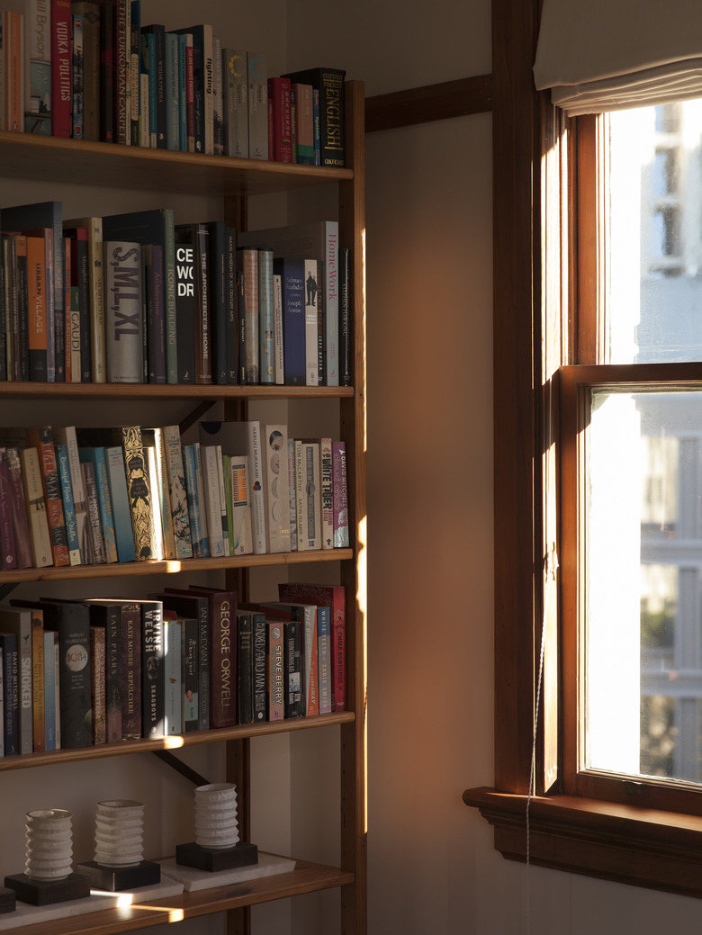small space shelving