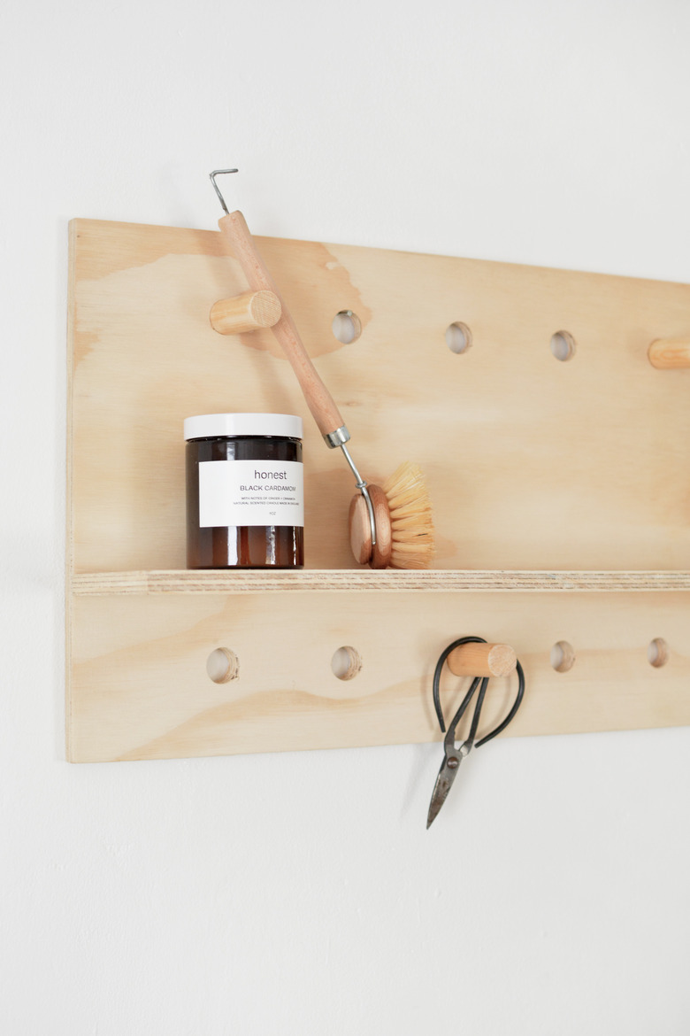 DIY pegboard shelf