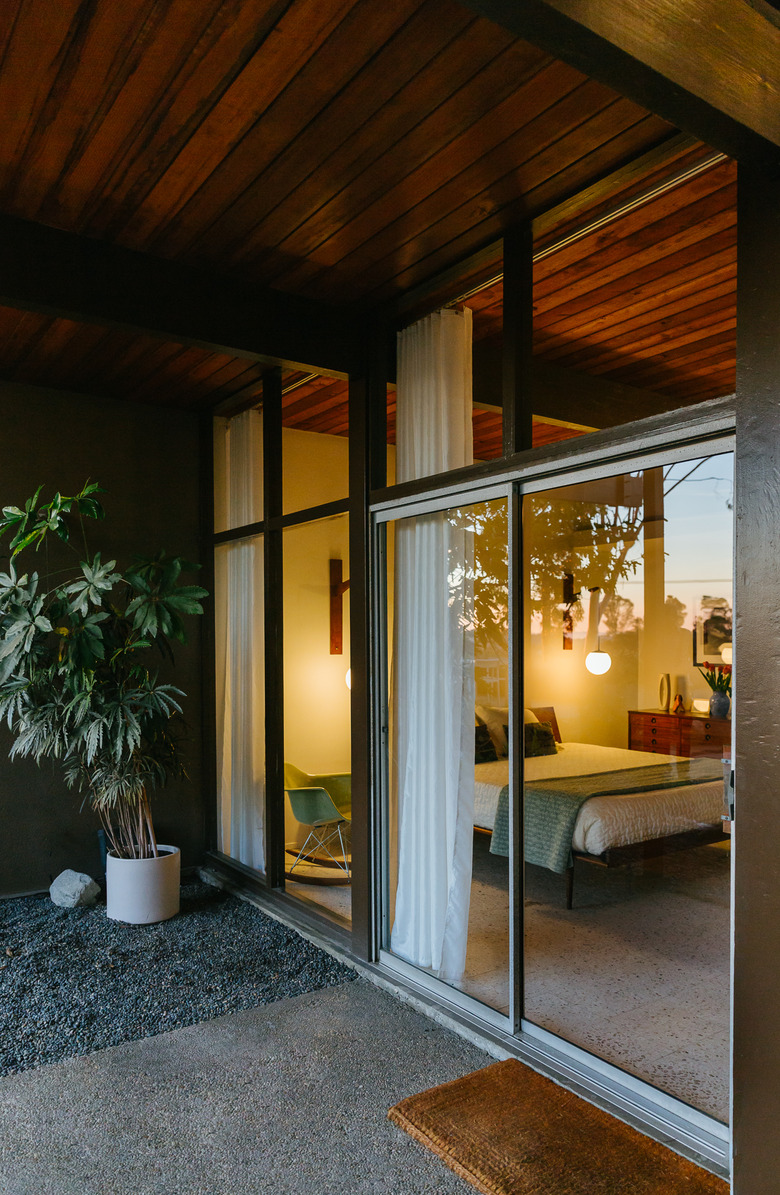 Midcentury Post-and-Beam Home Tour in Pasadena