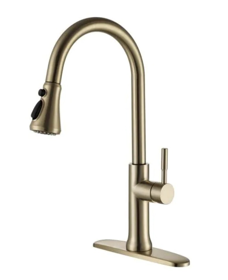Sensitive Touch Pull-Down Sprayer Kitchen Faucet in Brushed Gold