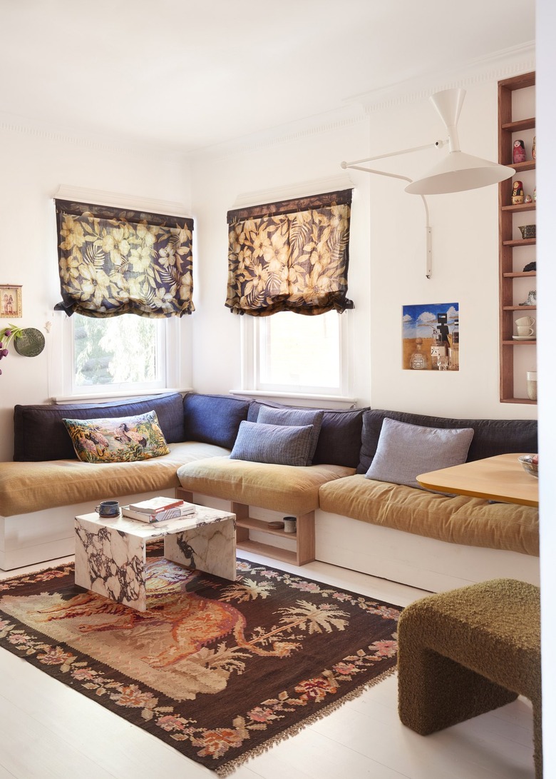 The built-in banquette