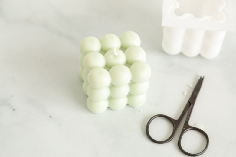 how to make a candle