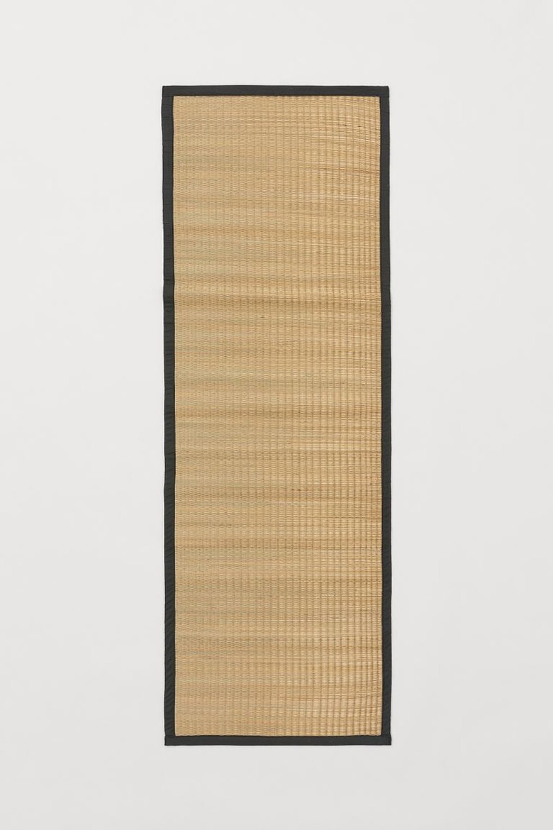 seagrass trimmed long outdoor blanket