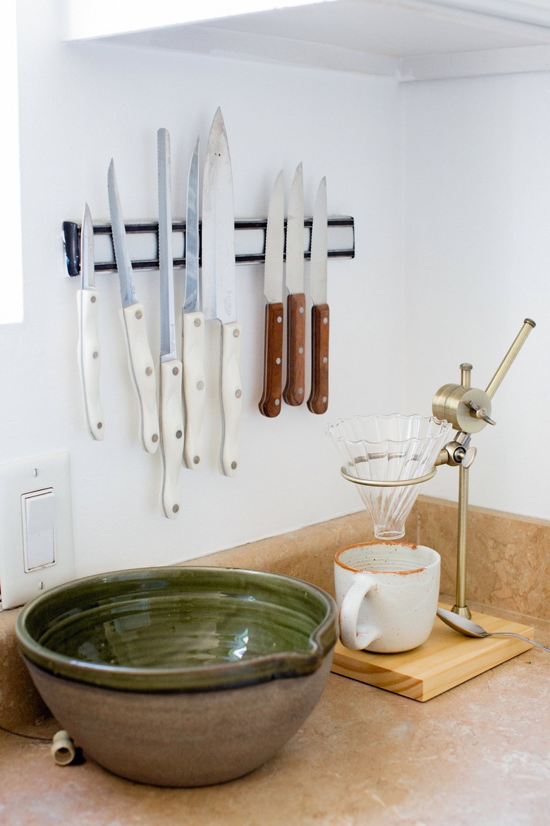 extra kitchen storage ideas - magnetic knife rack
