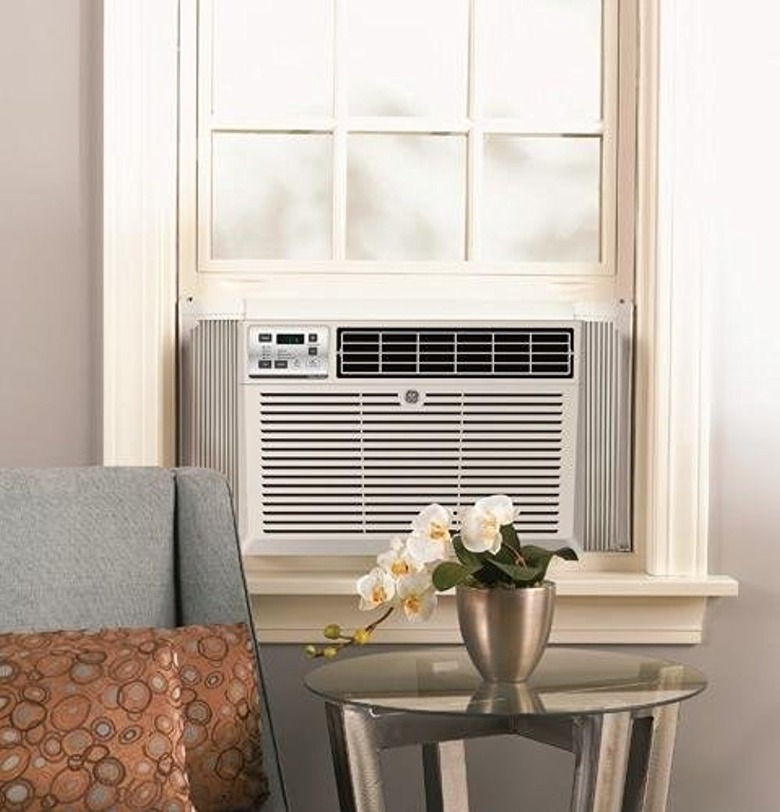 window AC unit