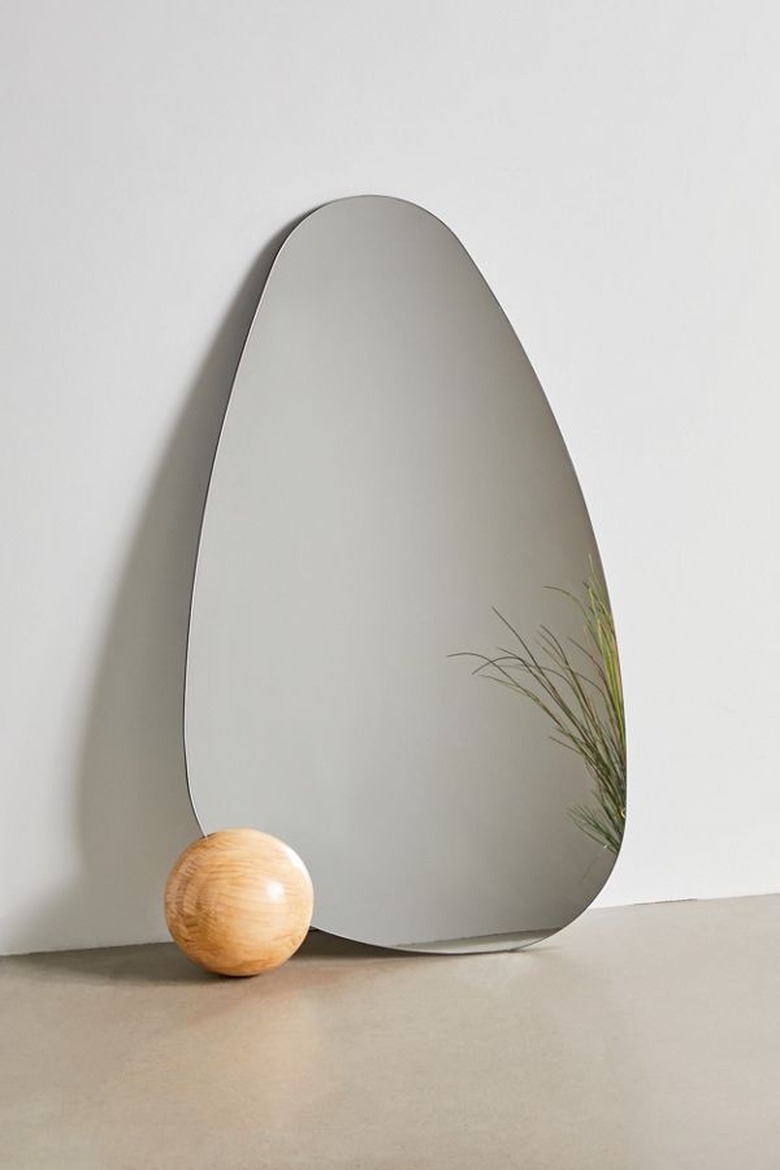 Safi Floor Mirror