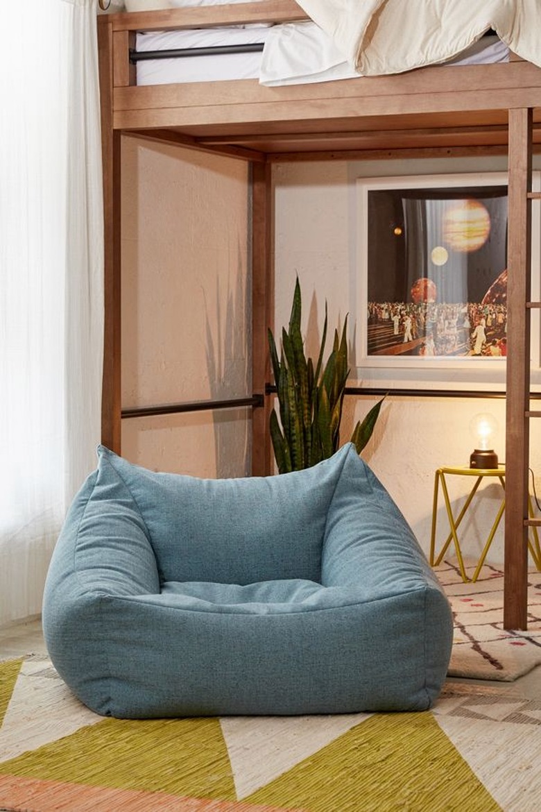 credit: Urban Outfitters