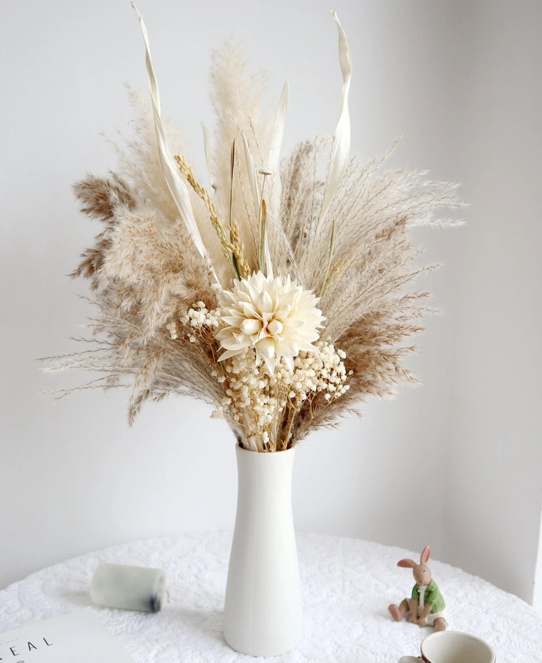 dried pampas bouquet in white vase