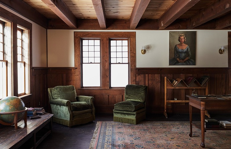 crafstman living room with wooden beams