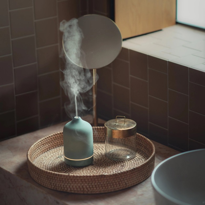 Ajna diffuser in green