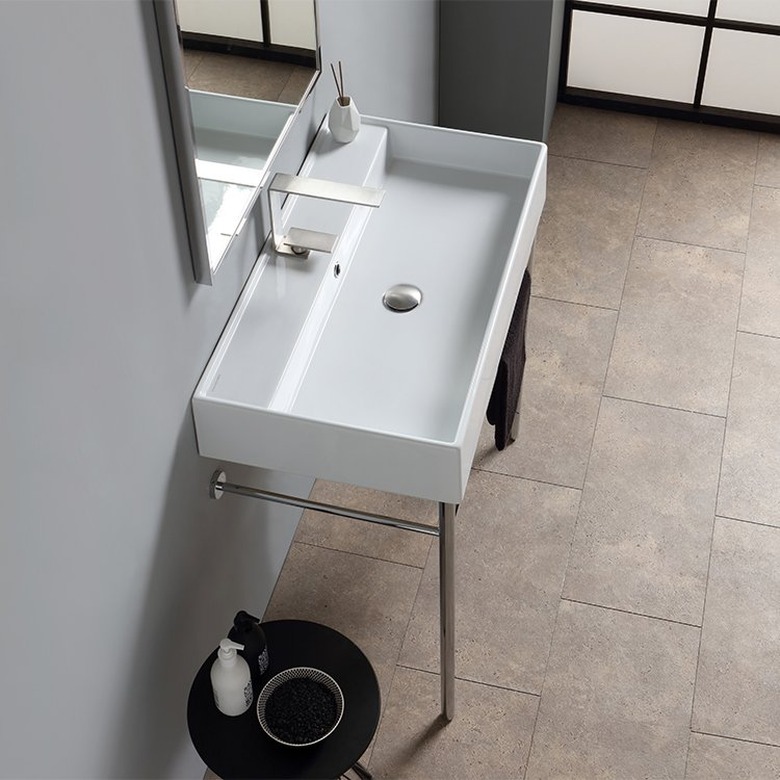 console bathroom sink