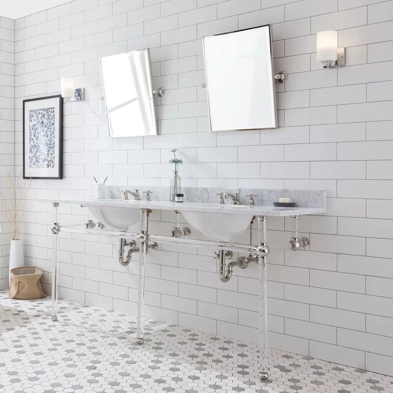 console bathroom sink with marble top