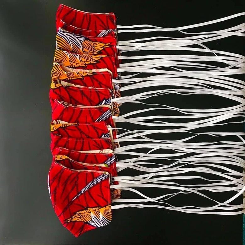 Patterned face masks