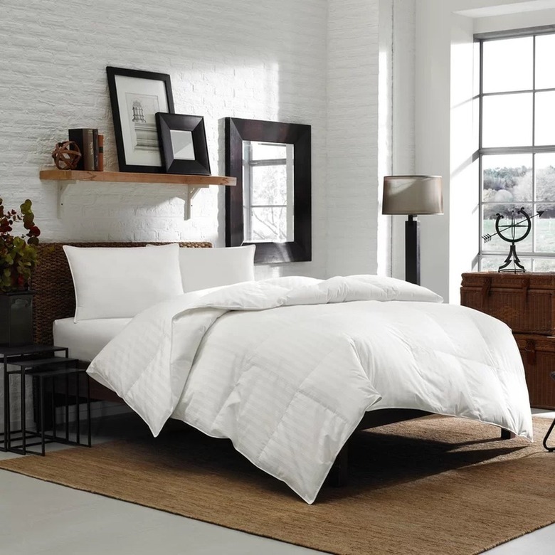 white duck fill comforter