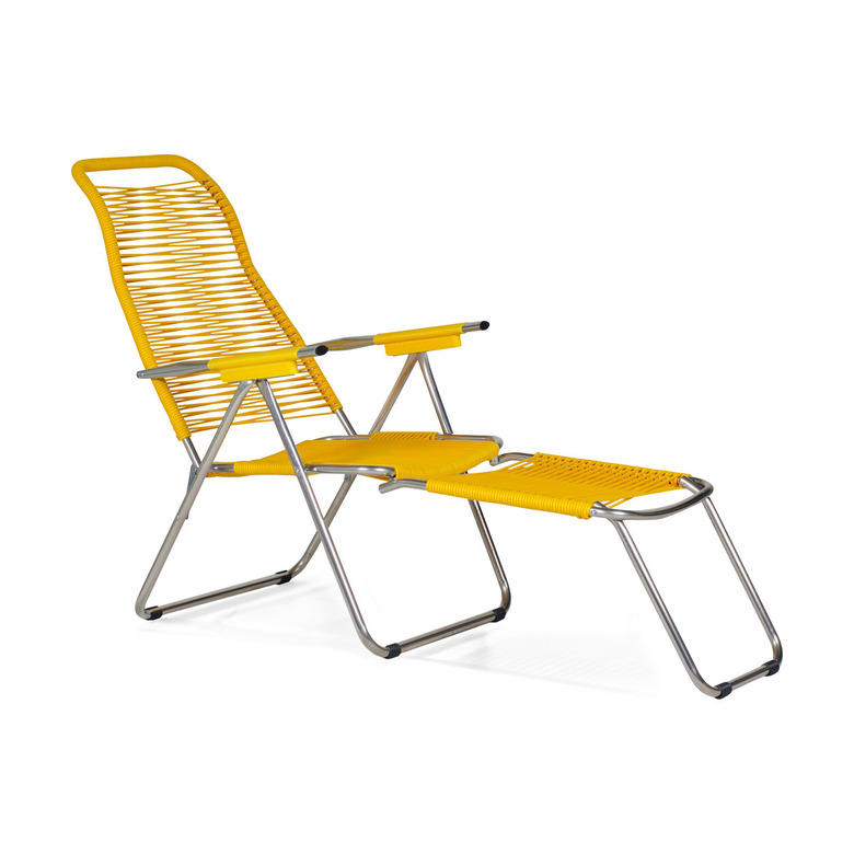 plastic folding lounge chair
