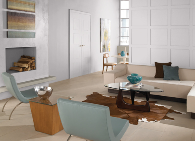 behr so shy paint color