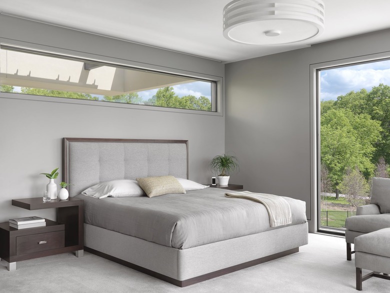 bedroom with long clerestory window