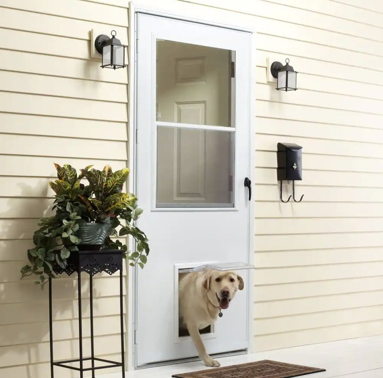 Vinyl Self-Storing Pet Storm Door