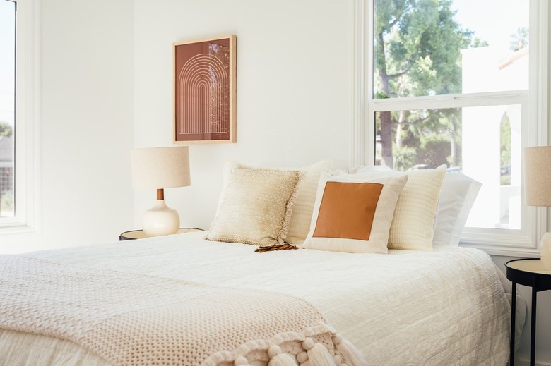 Bedroom with neutral bedding