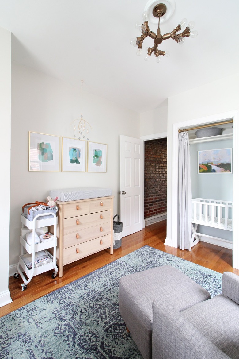 wall colors and gray furniture