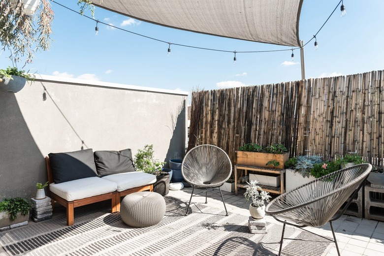 Outdoor contemporary patio with canopy