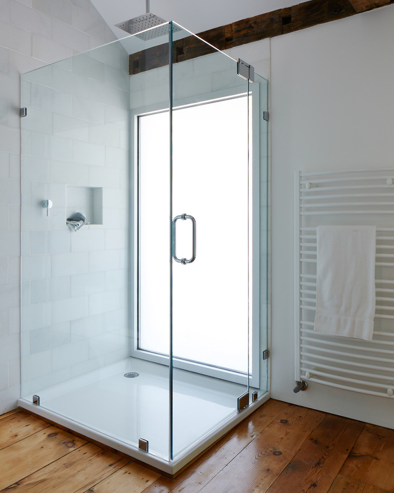 Farmhouse with curved walls