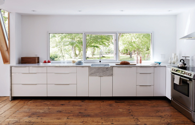 Farmhouse with curved walls