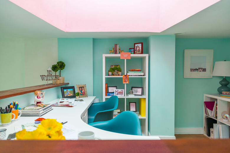 home office green walls