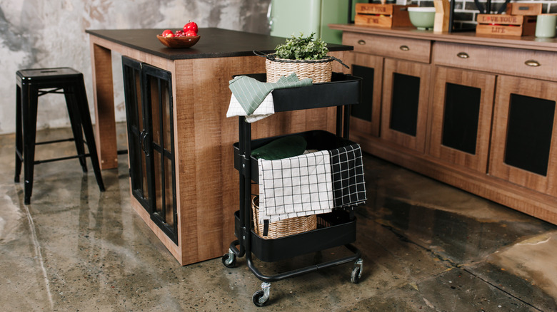 Kitchen cart with linens