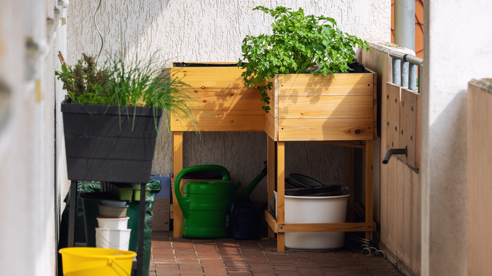12 Smart IKEA Finds For Organizing Outdoor Clutter