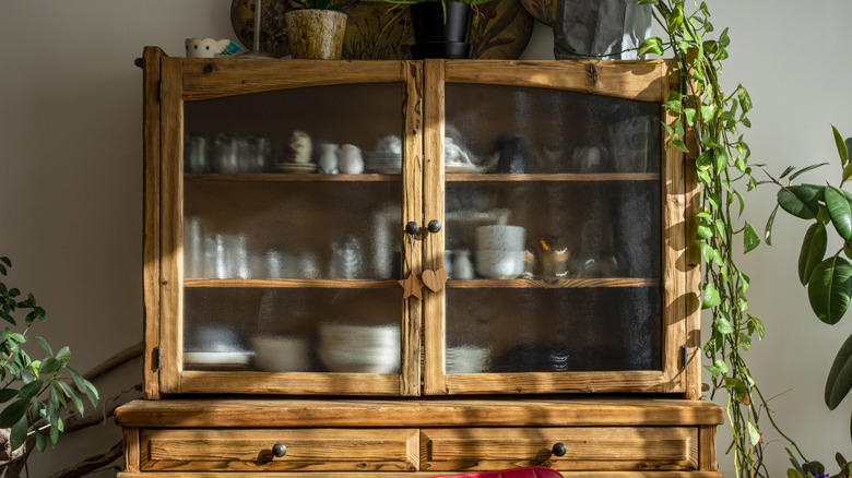 China cabinet with frosted glass