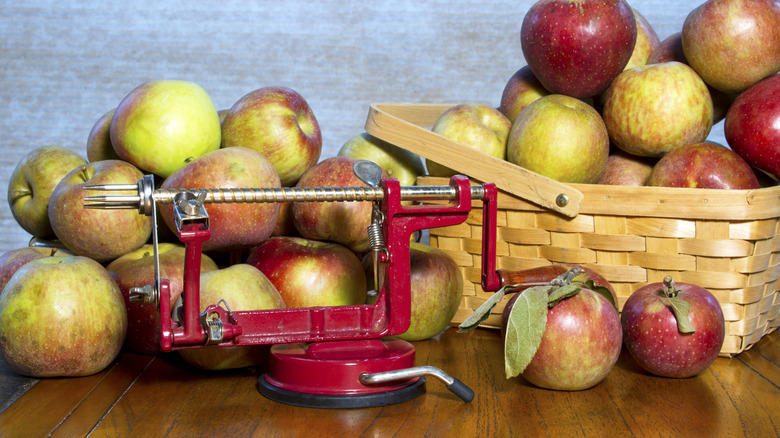 Old fashed apple peeler and corer machine