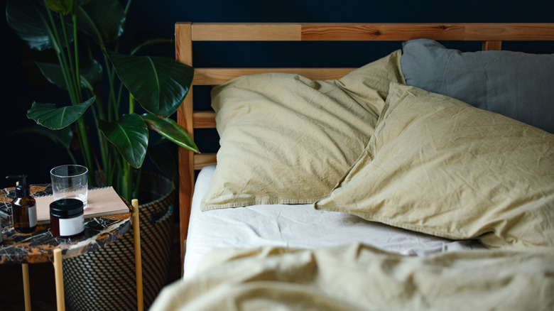 9 Dated Bedroom Features That Are Unexpectedly Coming Back In Style