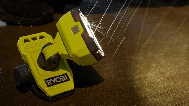 Ryobi USB Lithium Cordless Magnetic Clamp Light Kit