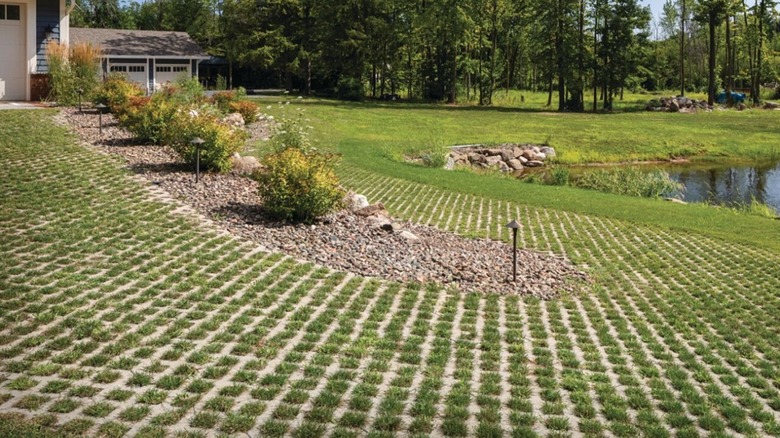 Turfstone Grid Paver driveway leading up to home garage