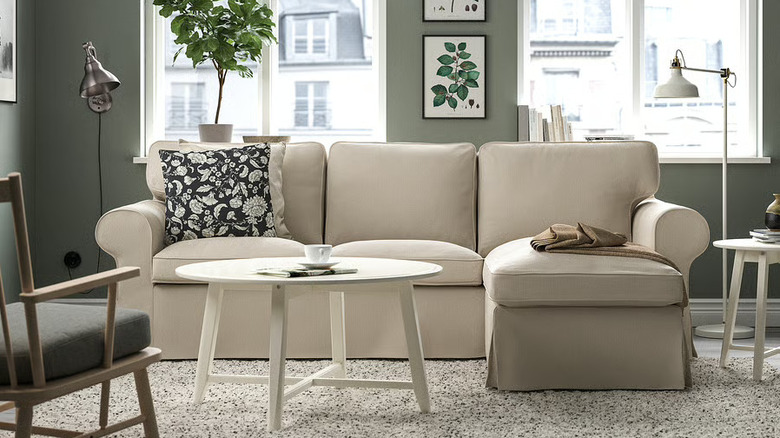 IKEA UPPLAND sofa in a living room